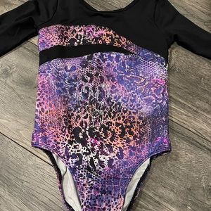 Girls 3/4 Sleeve Leotard